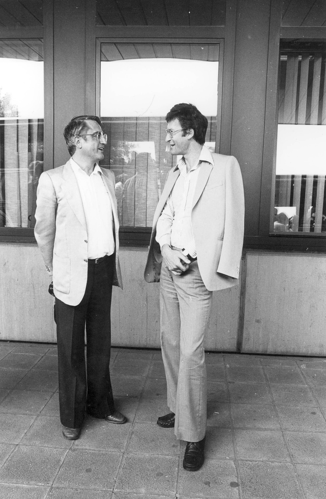 Im Bachwochen-Büro: Hans-Georg Schäfer und Sir John Eliot Gardiner (1981)